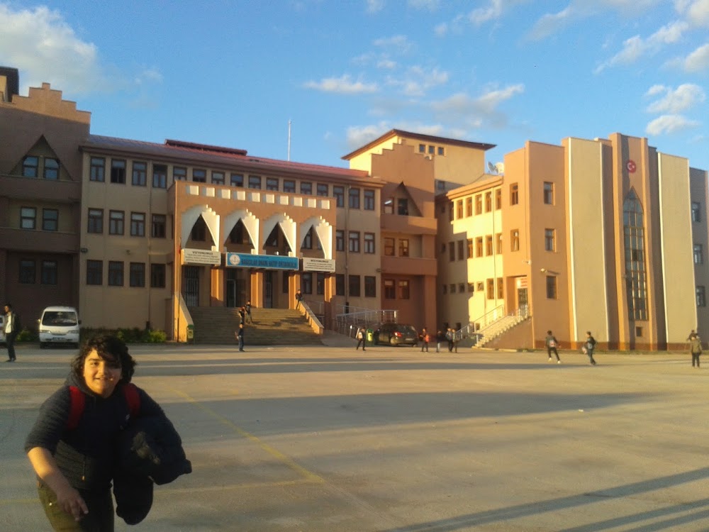 Bağcılar İmam Hatip Ortaokulu Fotoğrafları 5