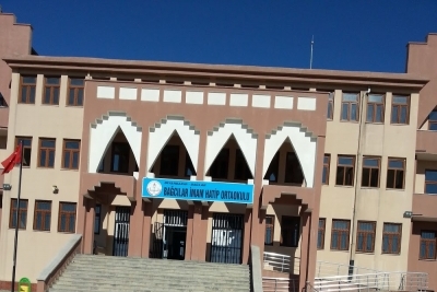 Bağlar Bağlar İmam Hatip Ortaokulu fotoğraf 3