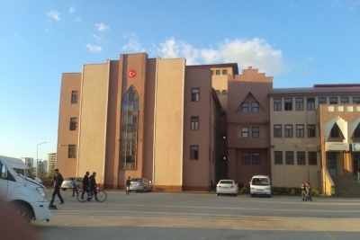 Bağlar Bağlar İmam Hatip Ortaokulu fotoğraf 2