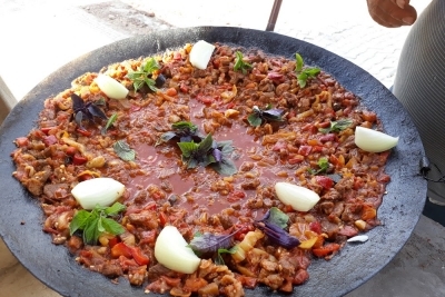 Çüngüş Avut İlkokulu fotoğraf 1