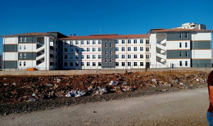 Kayapınar Adnan Menderes Anadolu Lisesi Fotoğrafları 4