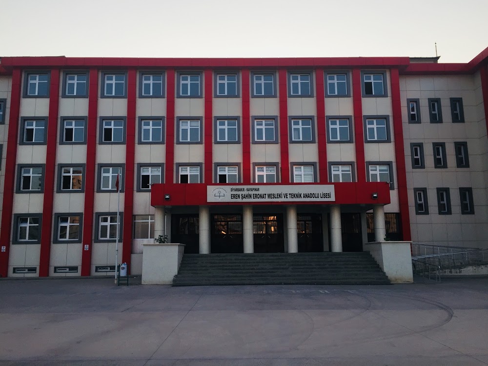 Eren Şahin Eronat Mesleki Ve Teknik Anadolu Lisesi Fotoğrafları 1