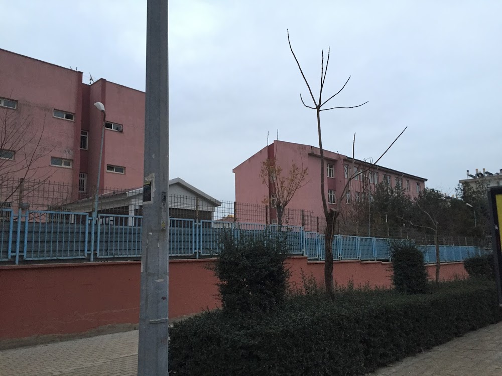 Huzurevleri İmam Hatip Ortaokulu Fotoğrafları 2