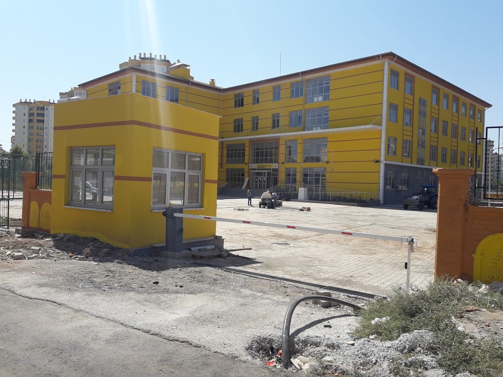 Şehit Mehmet Bora Tayfur Anadolu Lisesi Fotoğrafları 3