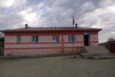 Özbek Milli Egemenlik İlkokulu fotoğraf 1
