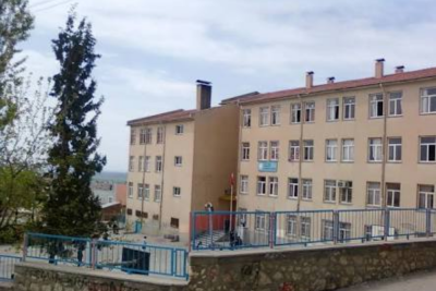 Dicle Cumhuriyet İlkokulu fotoğraf 1