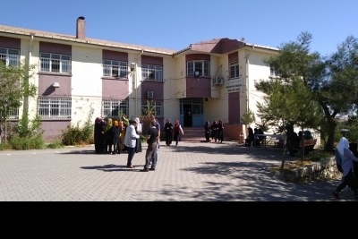 Çınar Kız Anadolu İmam Hatip Lisesi fotoğraf 1