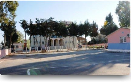 Dumanlar Ortaokulu kampüs fotoğrafı