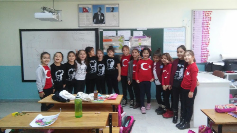 Edirne 75. Yıl İlkokulu Fotoğrafları 1