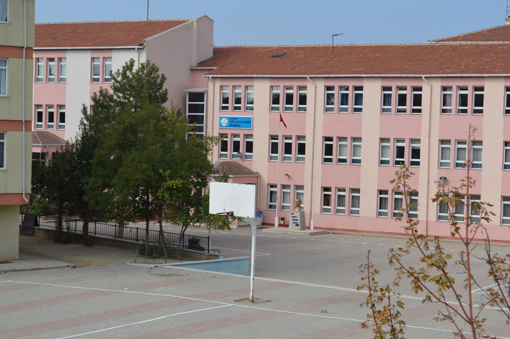 Büyükdöllük Ortaokulu Fotoğrafları 1