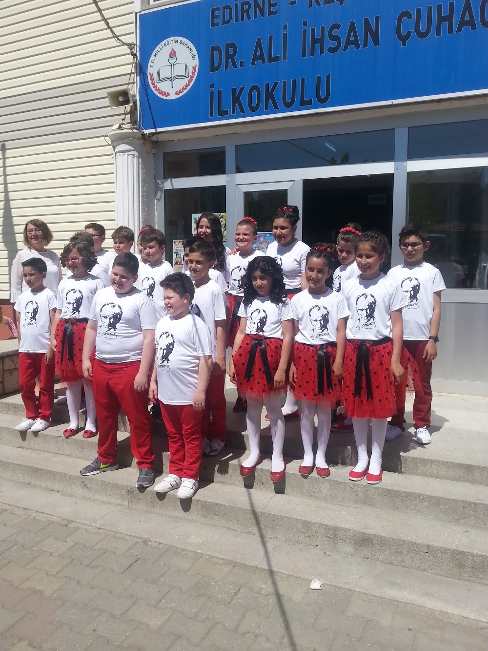 Dr. Ali İhsan Çuhacı İlkokulu Fotoğrafları 1