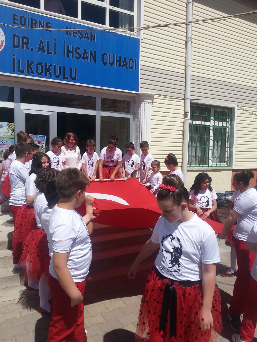 Dr. Ali İhsan Çuhacı İlkokulu Fotoğrafları 3