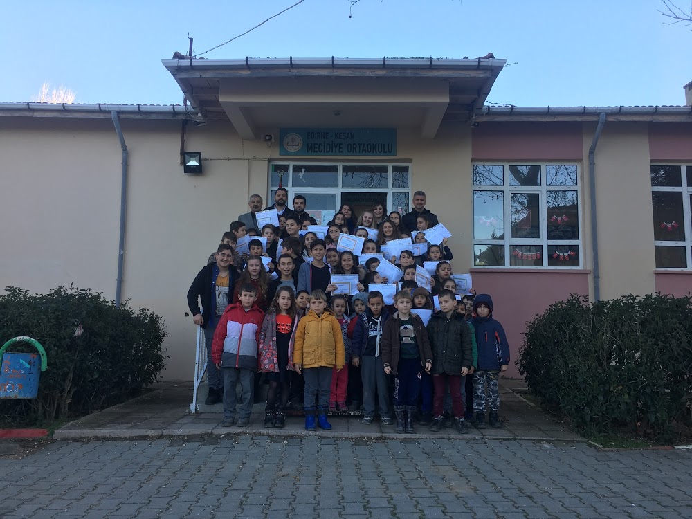 Mecidiye Ortaokulu Fotoğrafları 2