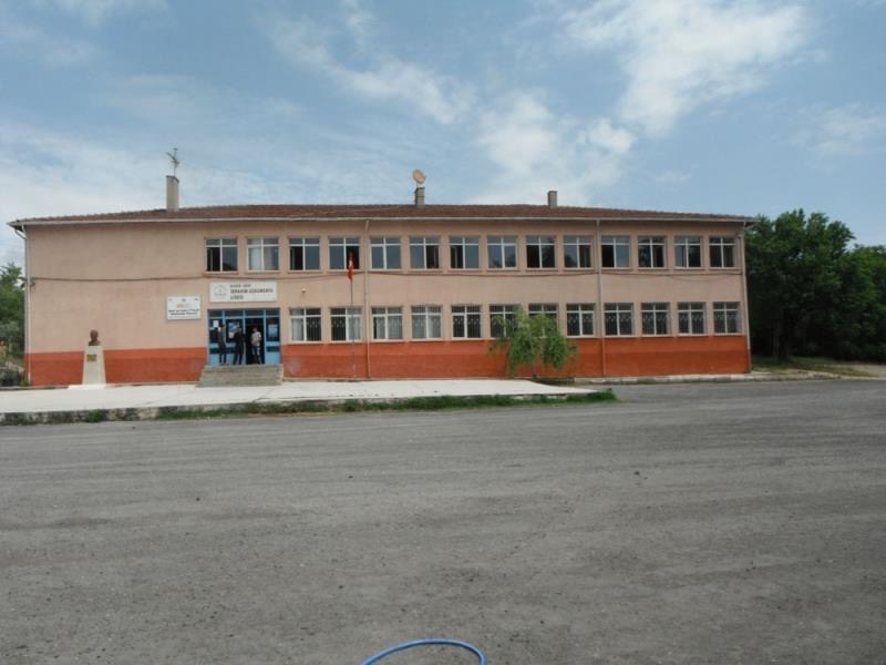 İbrahim Uçkunkaya Çok Programlı Anadolu Lisesi Fotoğrafları 1