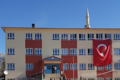Arıcak İlkokulu fotoğraf 1