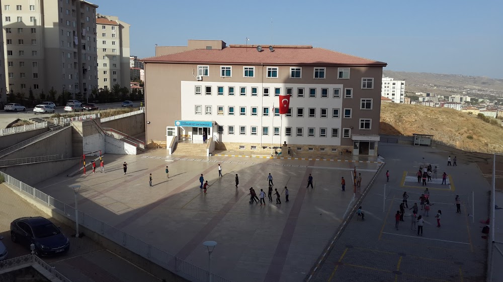 Sivrice Cumhuriyet Ortaokulu Fotoğrafları 1