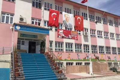 Gönül İhsan Tangülü Ortaokulu fotoğraf 1