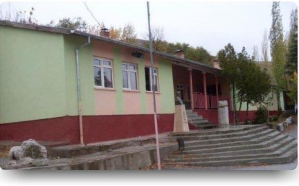 Elecik Ortaokulu kampüs fotoğrafı