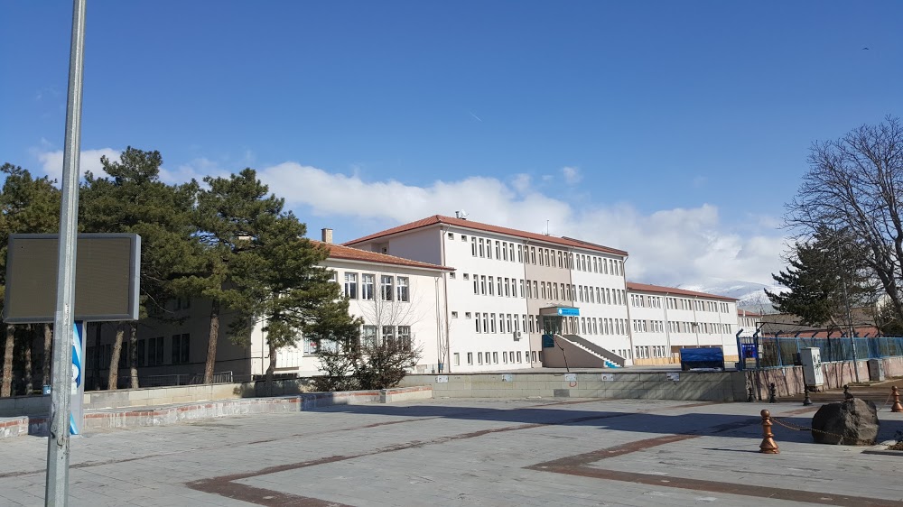 Erzincan Cumhuriyet Ortaokulu Fotoğrafları 1