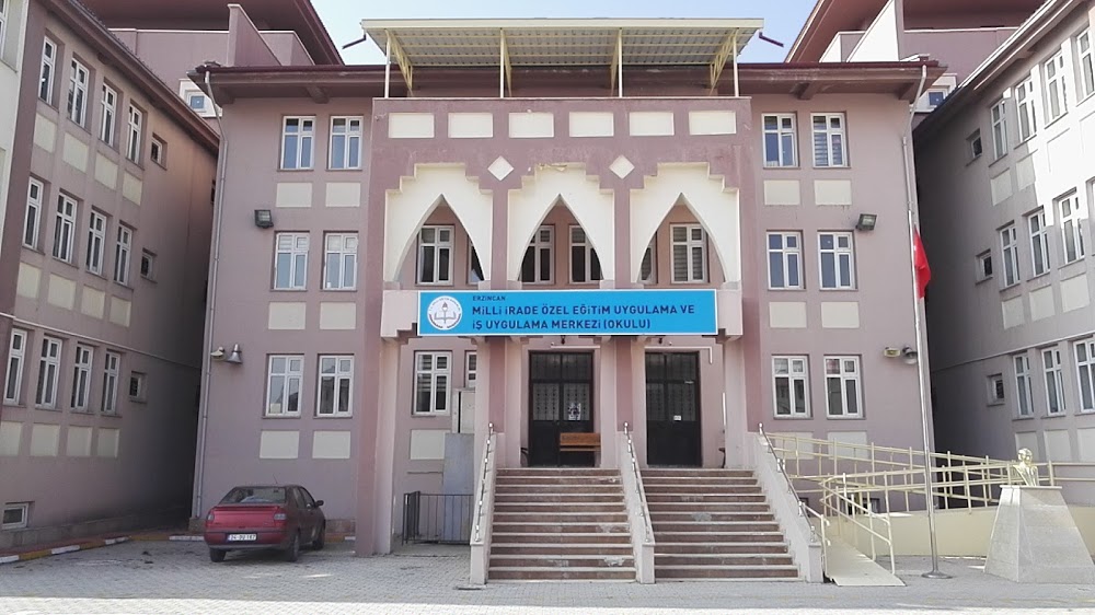 Büyük Çakırman İlkokulu Fotoğrafları 1