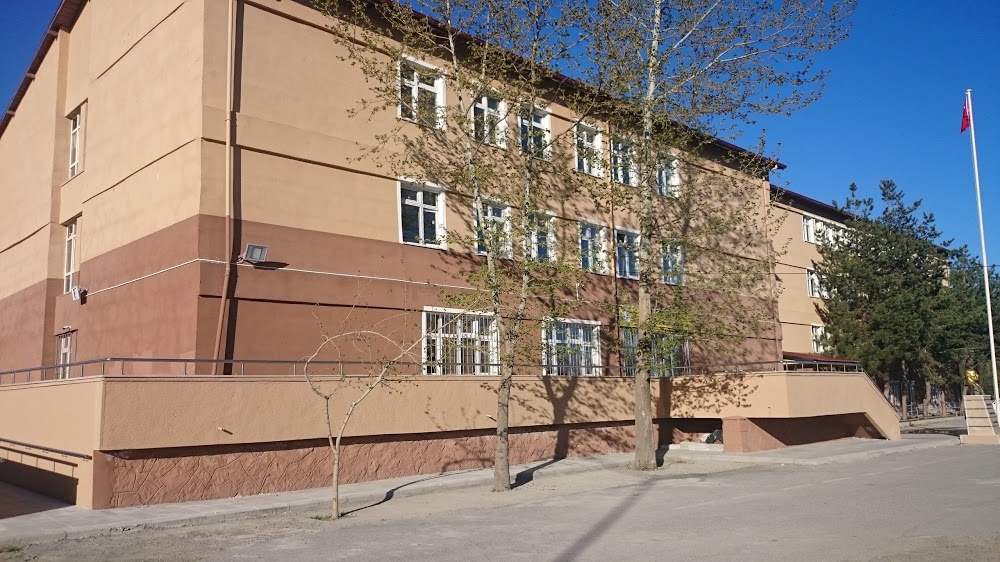 Tercan Mesleki Ve Teknik Anadolu Lisesi kampüs fotoğrafı