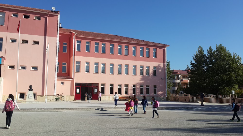 Melikşah İlkokulu Fotoğrafları 3