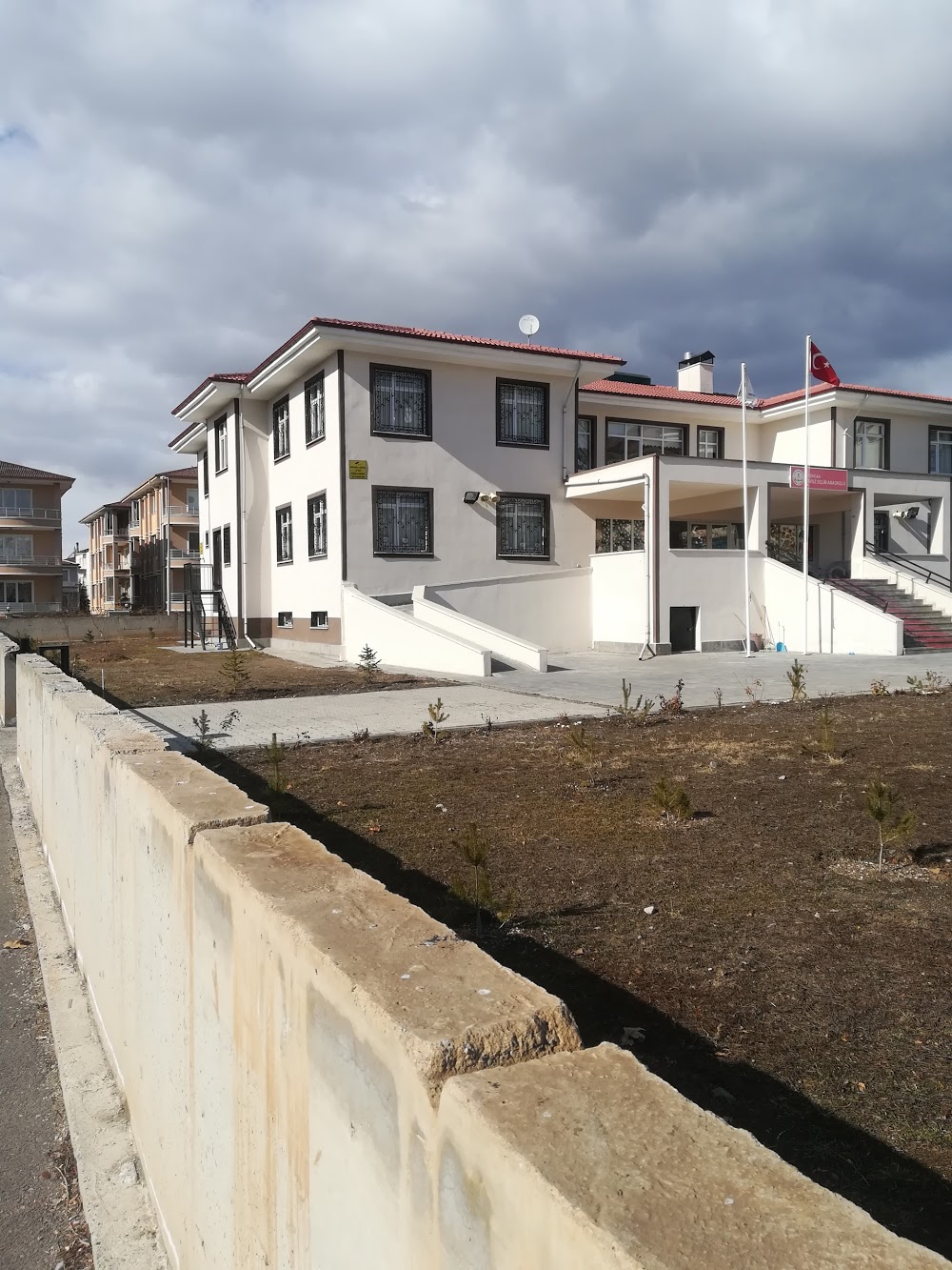 Erzincan Yavuz Selim İlkokulu Fotoğrafları 1