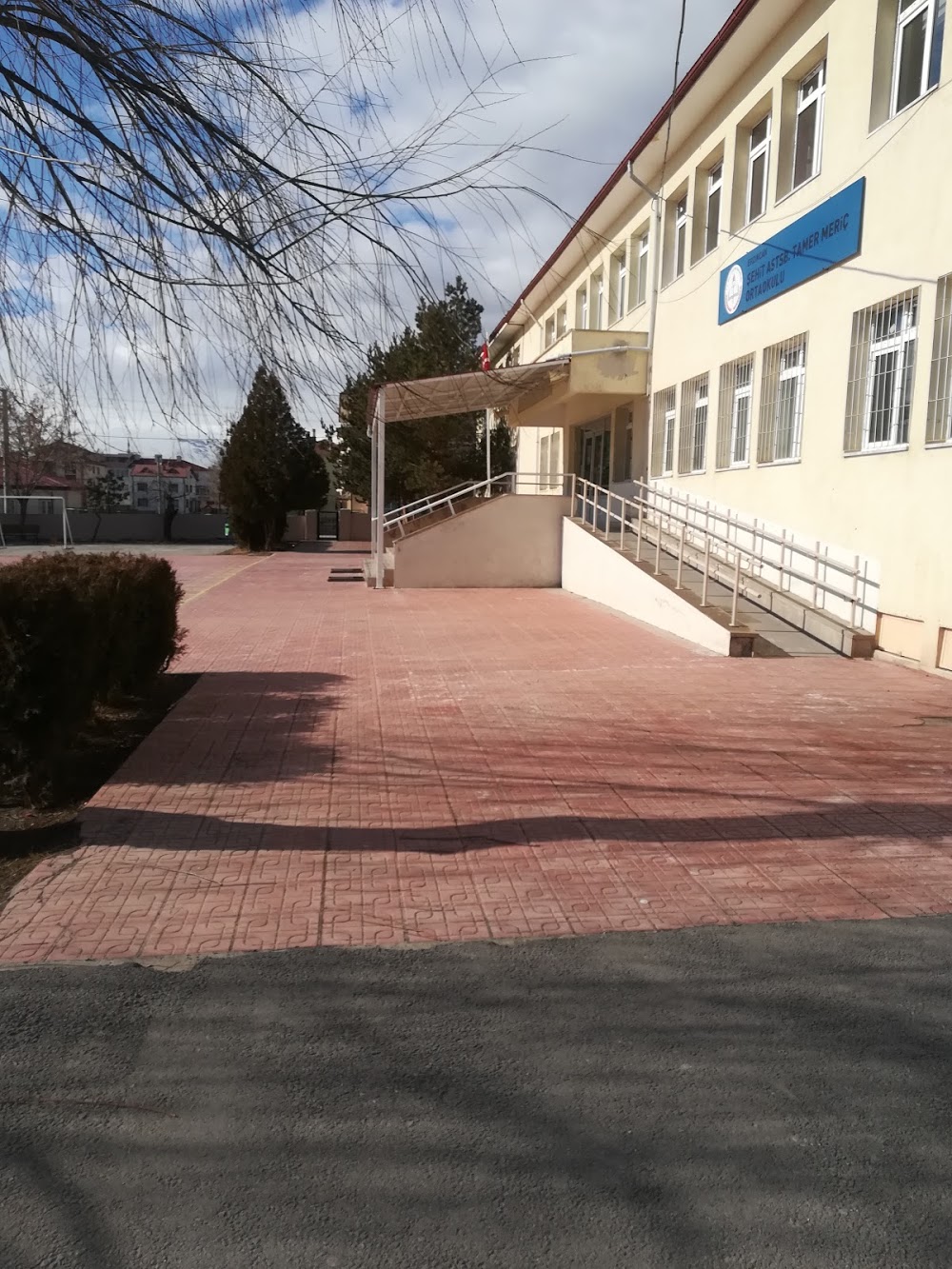 Kavakyolu Orgeneral Selahattin Demircioğlu Ortaokulu Fotoğrafları 5