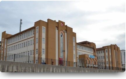 Erzurumlu İbrahim Hakkı Ortaokulu kampüs fotoğrafı
