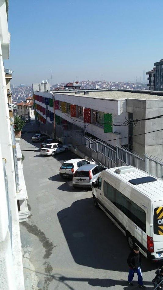 Eyüp Esentepe İlkokulu kampüs fotoğrafı