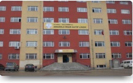 Gediktaş Anadolu İmam Hatip Lisesi kampüs fotoğrafı