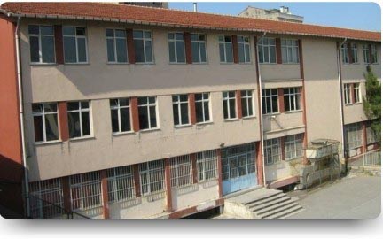 Gültepe Çok Programlı Lisesi kampüs fotoğrafı