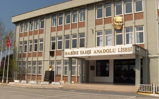Habire Yahşi Anadolu Lisesi kampüs fotoğrafı