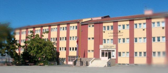Hacı Ömer Tarman Anadolu Lisesi kampüs fotoğrafı