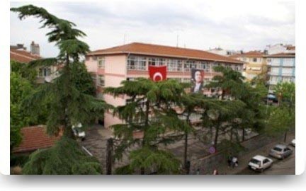 İcadiye Ortaokulu kampüs fotoğrafı