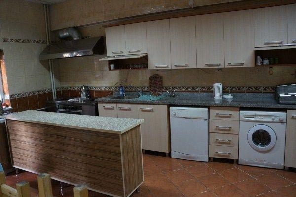 İlhami Ertem Ortaokulu kampüs fotoğrafı