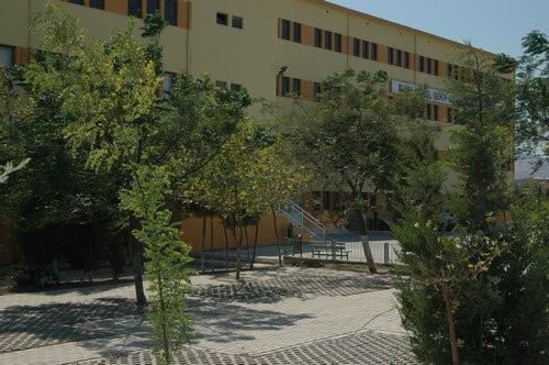 İsmail Şekip Uyal Ortaokulu kampüs fotoğrafı