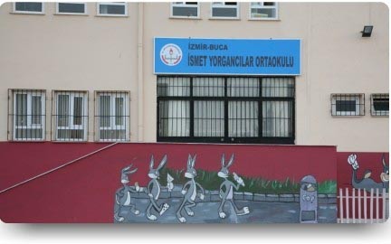 İsmet Yorgancılar Ortaokulu kampüs fotoğrafı