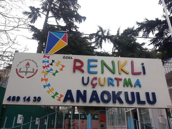 Özel Renkli Uçurtma Anaokulu Fotoğrafları 1