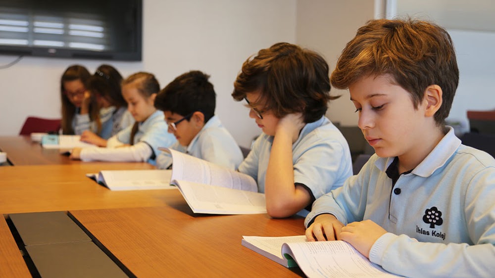 Özel İhlas Koleji Anadolu Lisesi Fotoğrafları 3