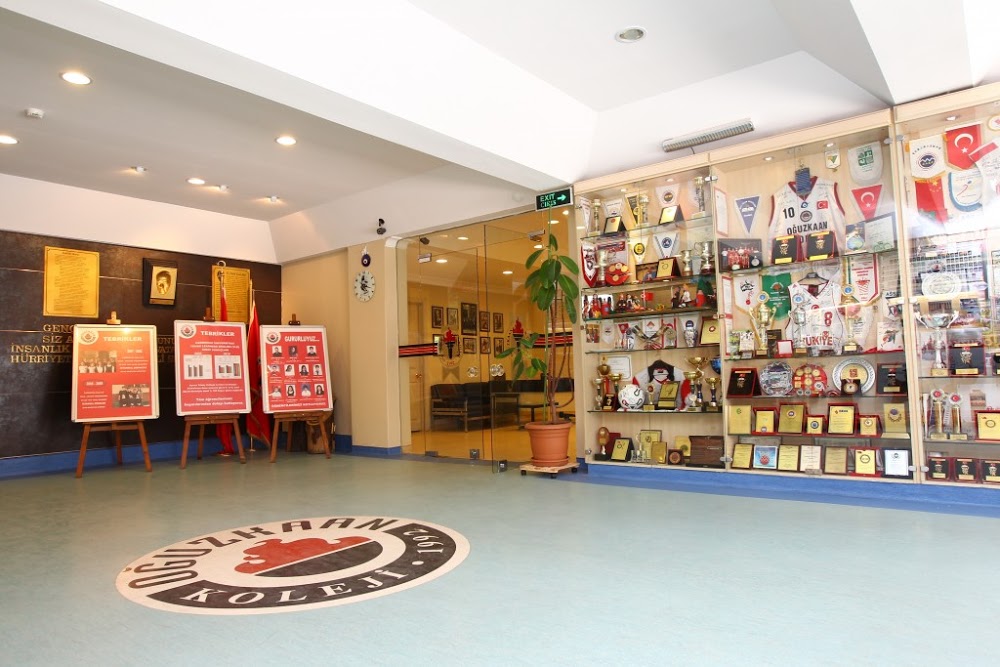 Özel Oğuzkaan Koleji Anadolu Lisesi Fotoğrafları 8