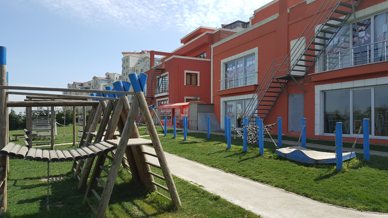 Özel Kolej İstanbul Montessori İlkokulu fotoğraf 1