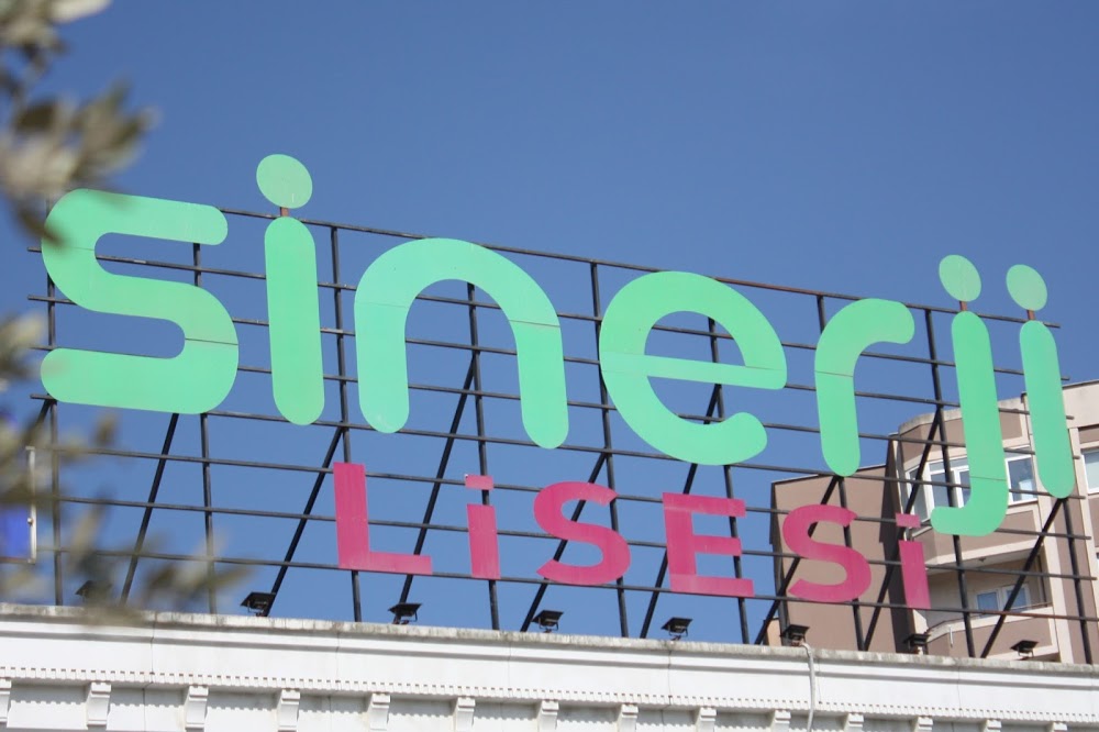 Özel Sinerji Temel Kız Lisesi Fotoğrafları 1