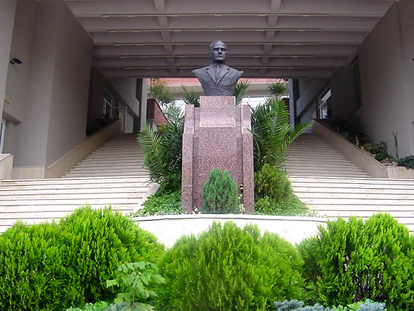 Özel Mef Okulları Ulus Lisesi Fotoğrafları 1