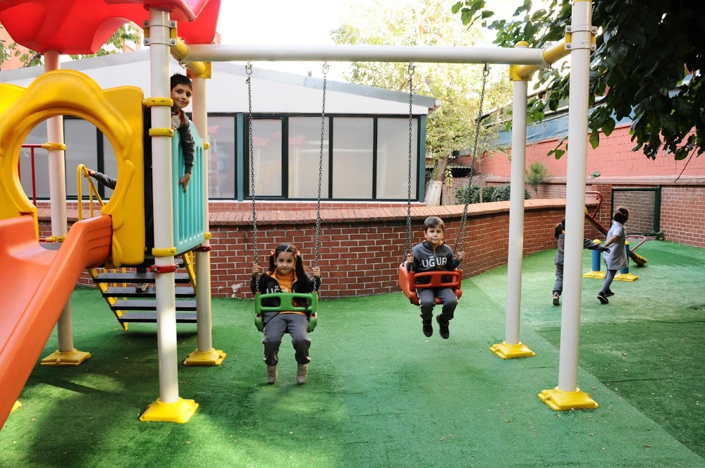 Özel Uğur Okulları Bahçeşehir Lisesi Fotoğrafları 3