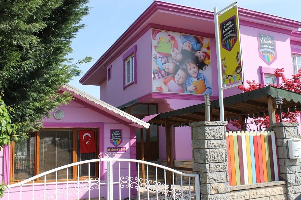 Özel Renkli Kalemler Anaokulu fotoğraf 1