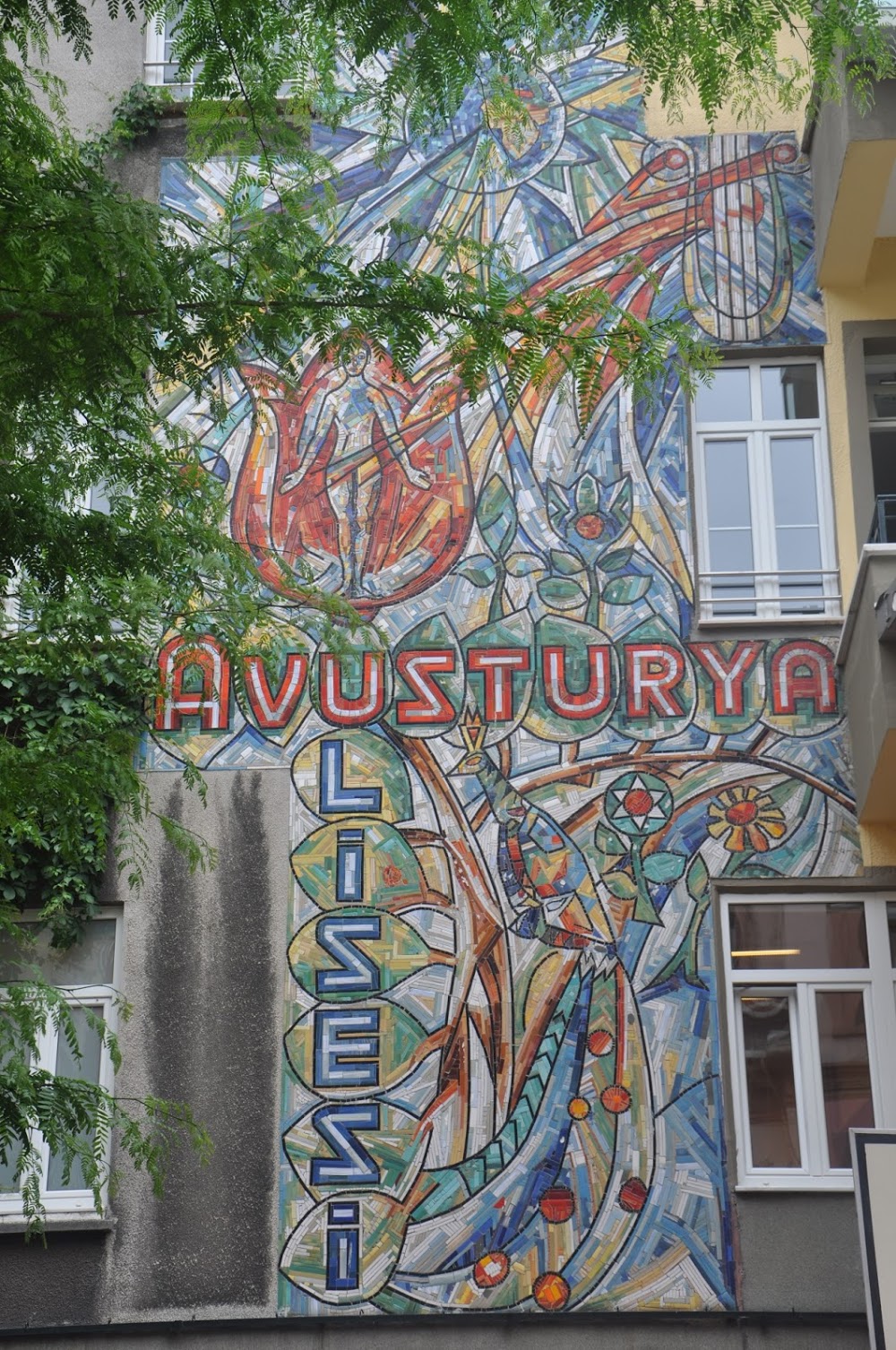 Özel Sankt Georg Avusturya Lisesi Ve Ticaret Okulu Fotoğrafları 4