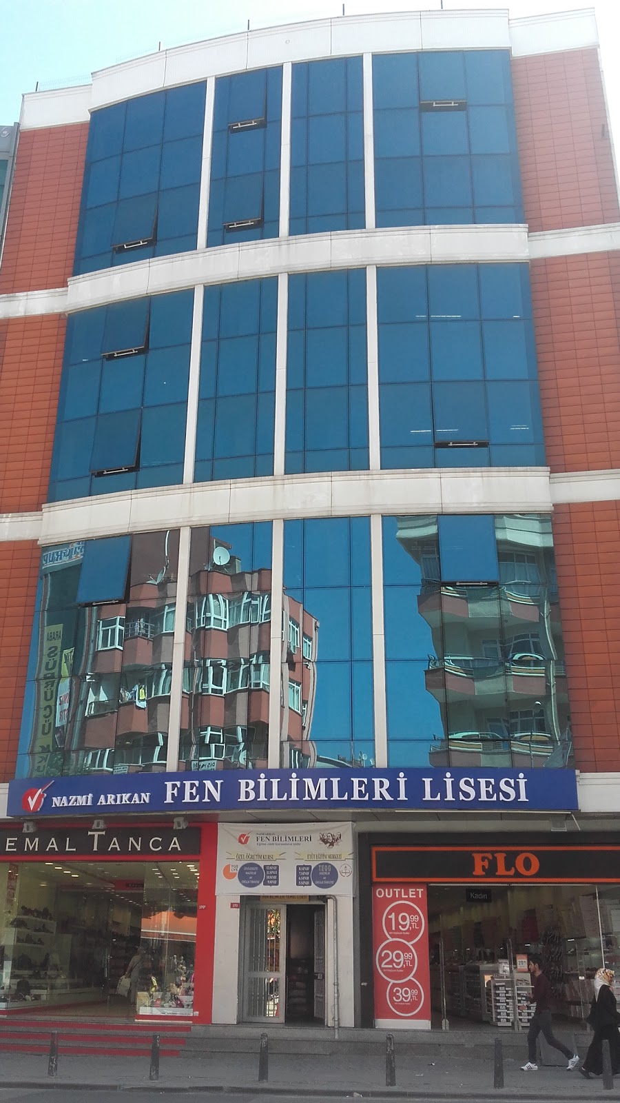 Özel Nazmi Arıkan Fen Bilimleri Okulları Anadolu Lisesi fotoğraf 11