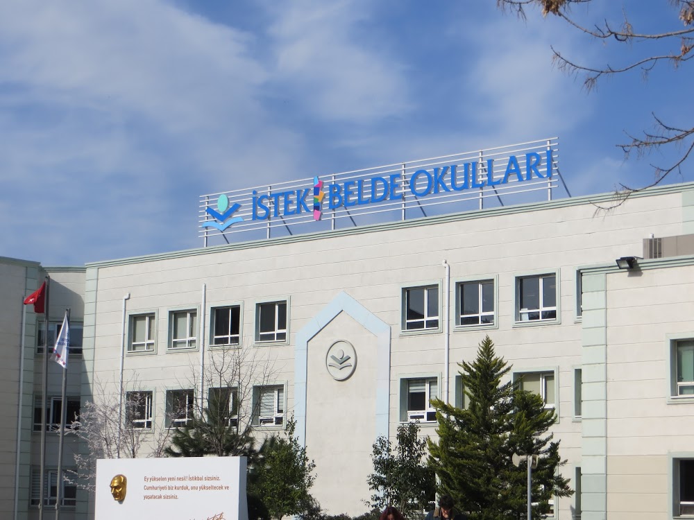 Özel İstek Okulları Acıbadem Anadolu Lisesi Fotoğrafları 7