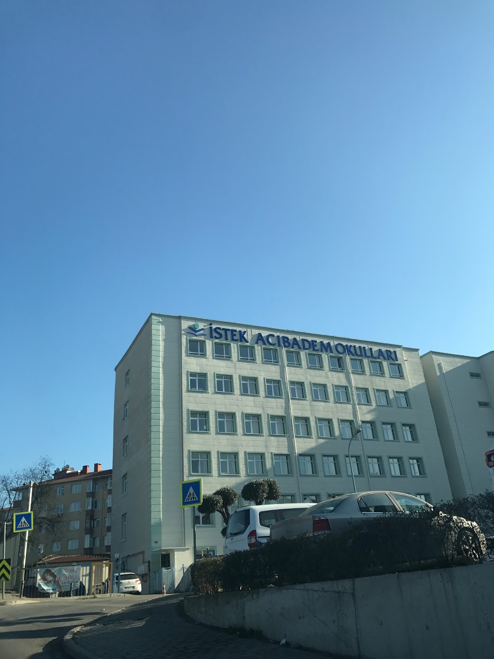 Özel İstek Okulları Acıbadem Anadolu Lisesi Fotoğrafları 5